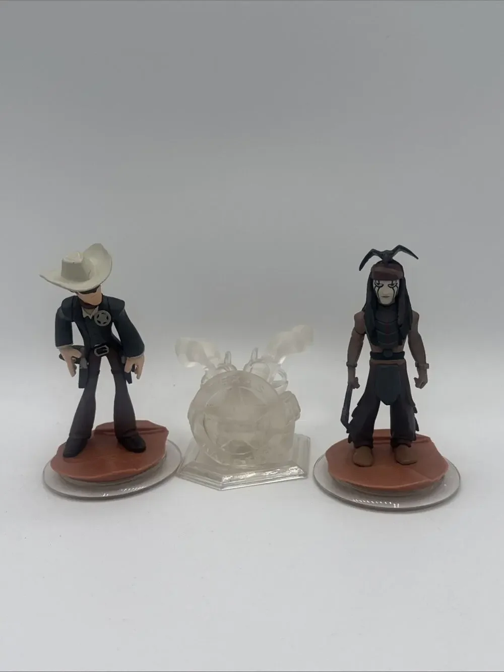 Disney Infinity The Lone Ranger and Tonto Figures and Crystal Playset